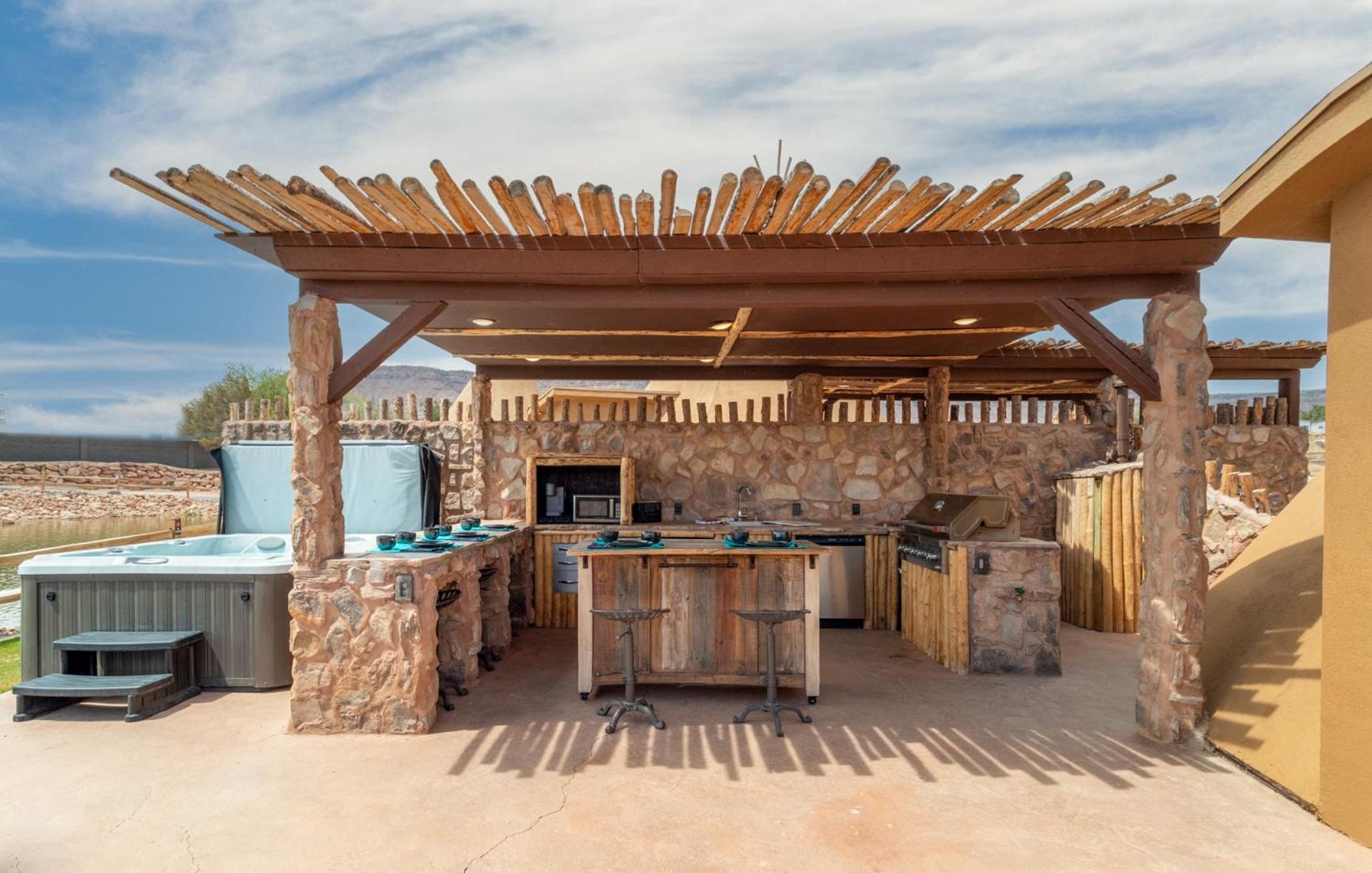 Zion White Bison Glamping & Rv Resort ヴァージン エクステリア 写真