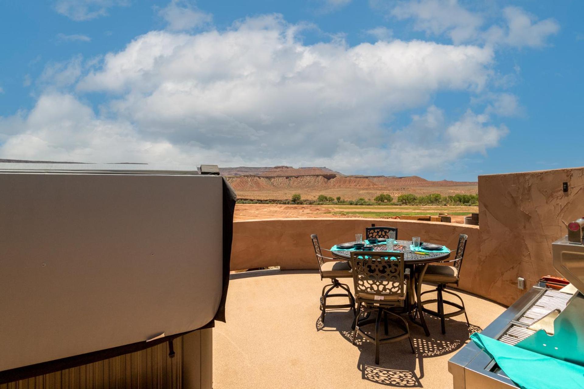 Zion White Bison Glamping & Rv Resort ヴァージン エクステリア 写真