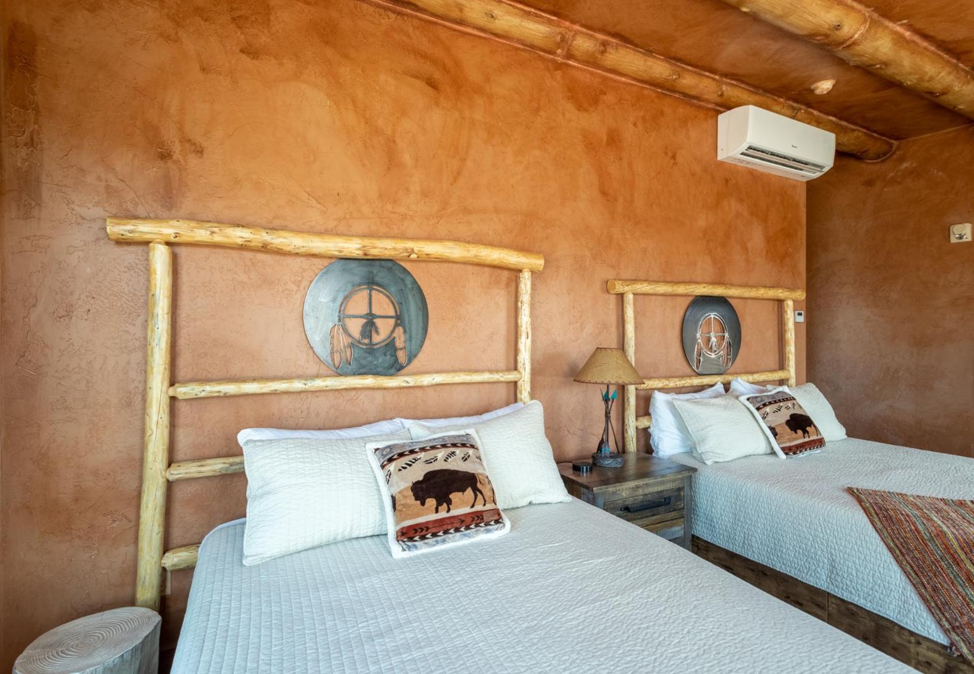 Zion White Bison Glamping & Rv Resort ヴァージン エクステリア 写真