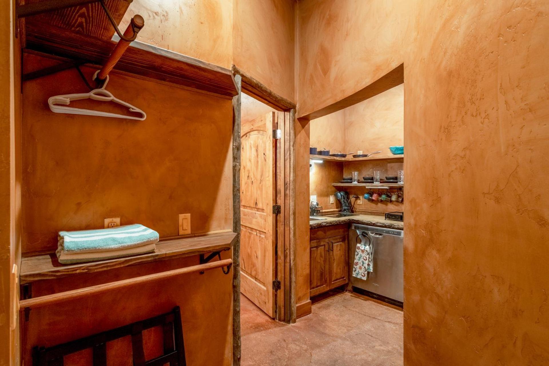 Zion White Bison Glamping & Rv Resort ヴァージン エクステリア 写真
