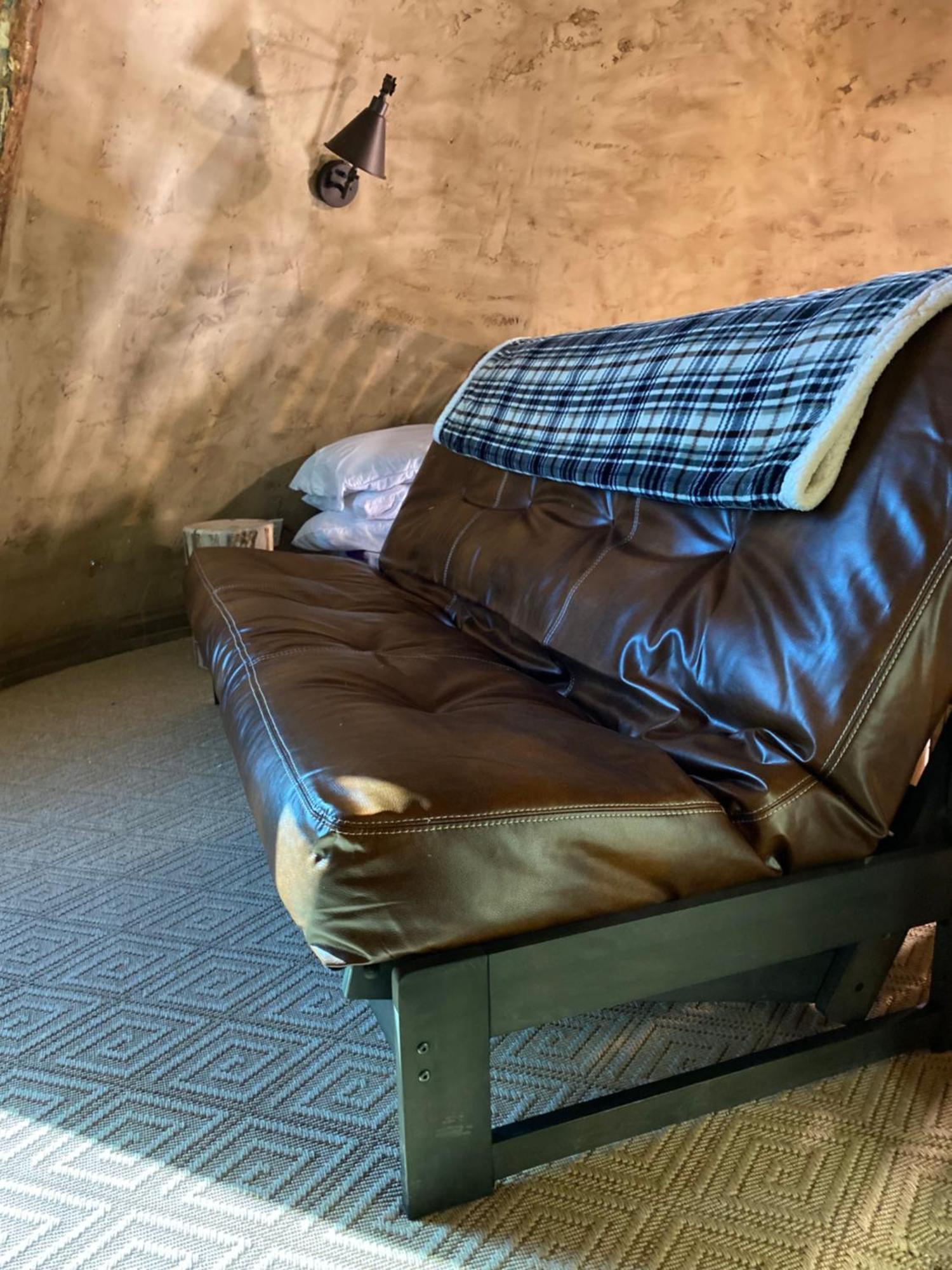 Zion White Bison Glamping & Rv Resort ヴァージン エクステリア 写真