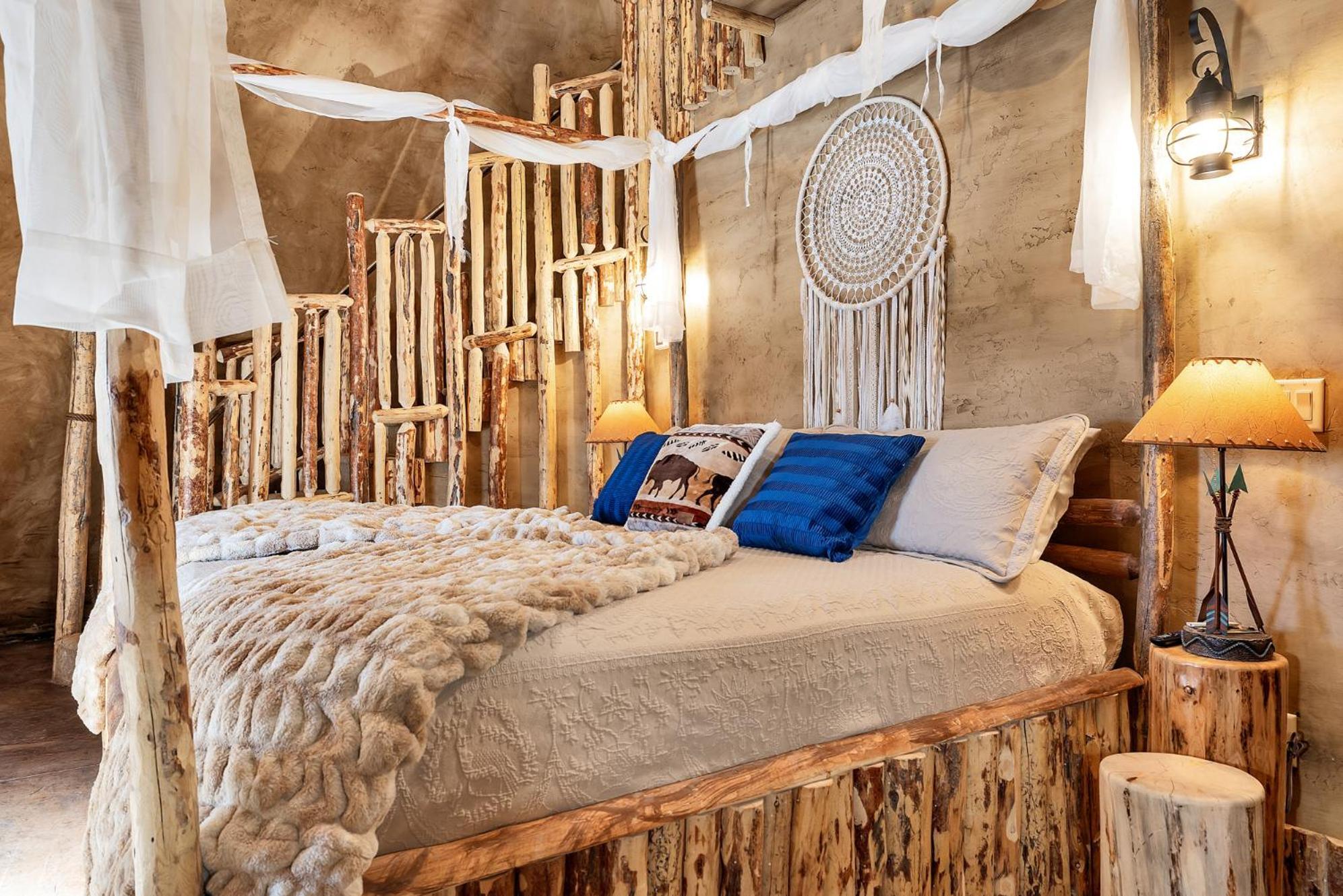 Zion White Bison Glamping & Rv Resort ヴァージン エクステリア 写真